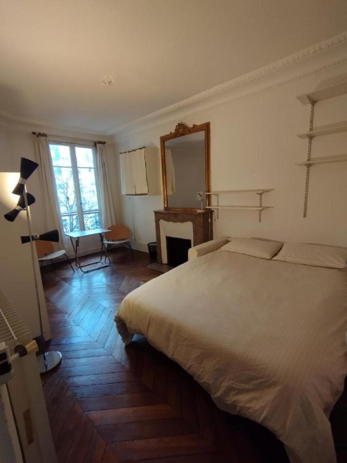 Chambre Spacieuse - Trocadero Parigi Esterno foto